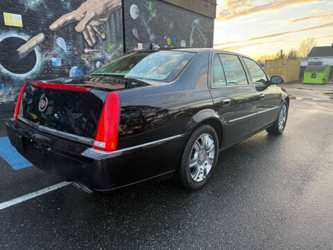 2010 Cadillac DTS Platinum Collection