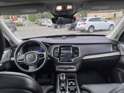2024 Volvo XC90 Recharge T8 Ultimate Bright Theme 7P