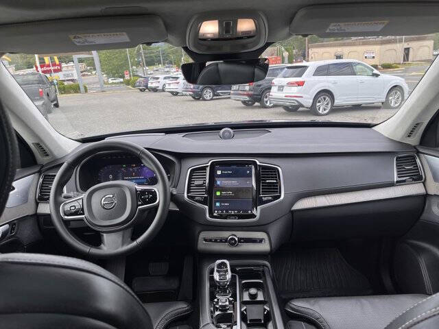 2024 Volvo XC90 Recharge T8 Ultimate Bright Theme 7P