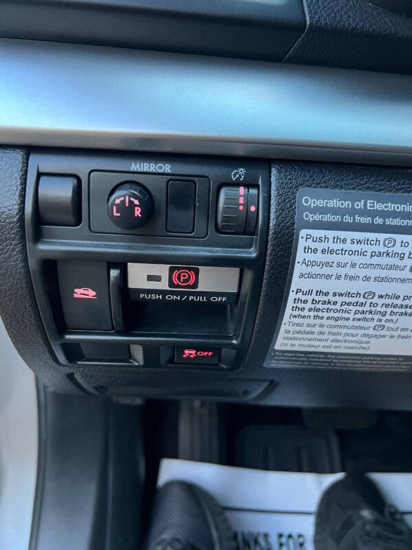 2011 Subaru Outback 2.5i Premium