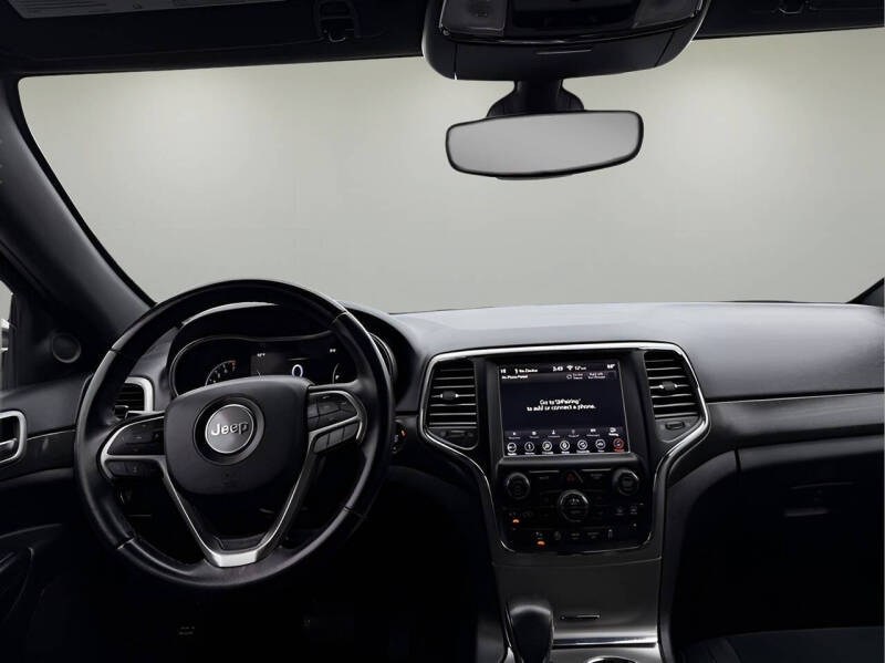 2018 Jeep Grand Cherokee Laredo E