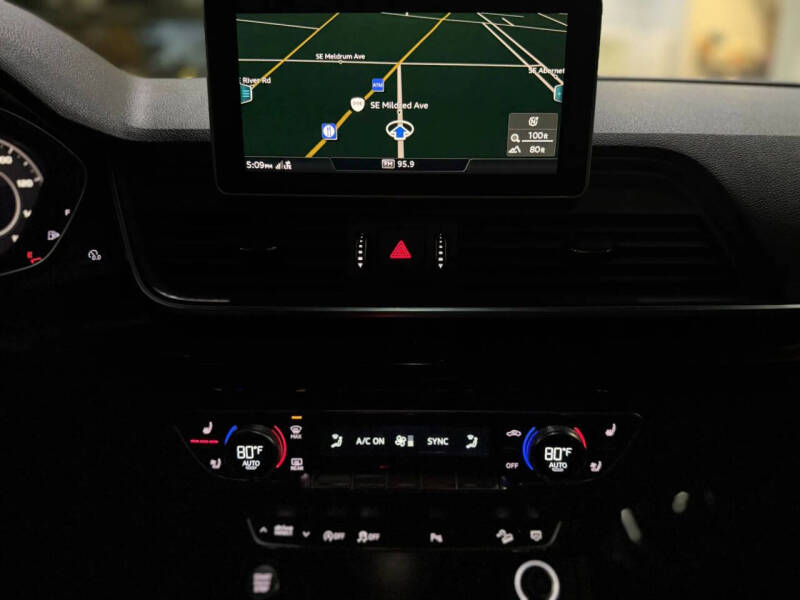 2019 Audi Q5 quattro Premium Plus 45 TFSI