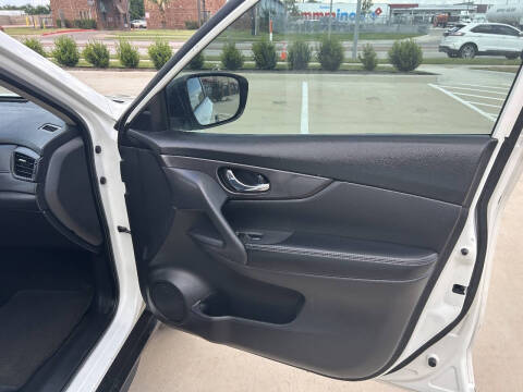 2018 Nissan Rogue S