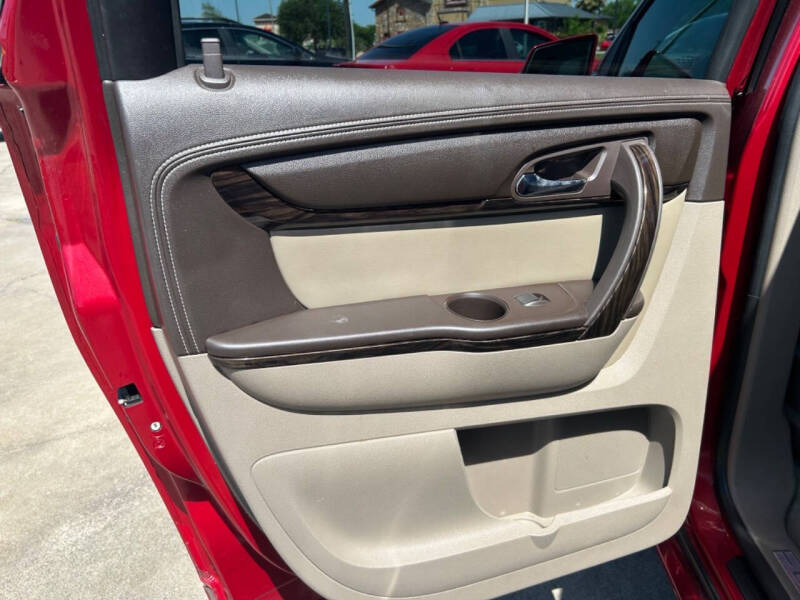 2013 GMC Acadia Denali