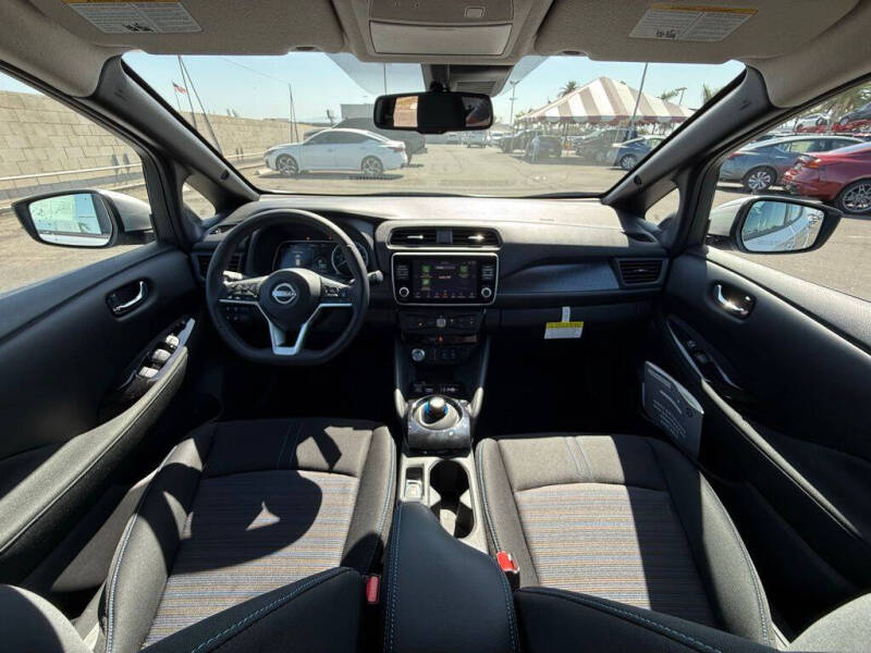 2025 Nissan LEAF SV PLUS
