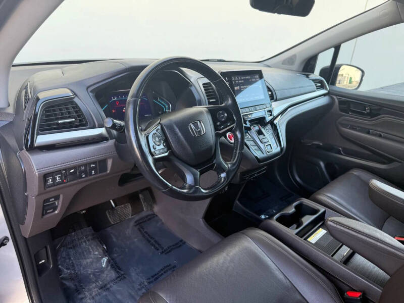 2018 Honda Odyssey Elite