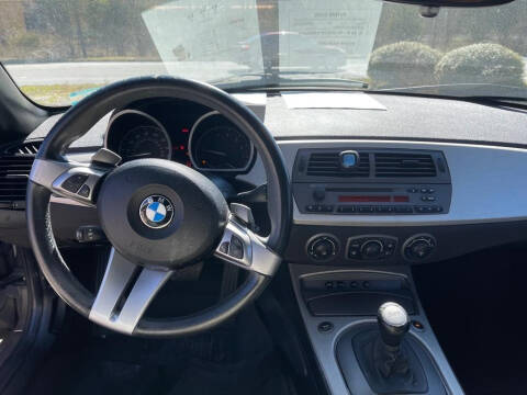 2004 BMW Z4 3.0i