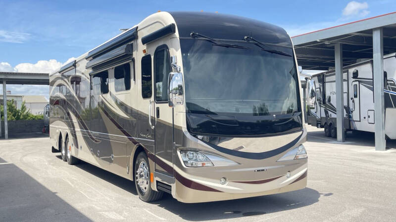 2013 Freightliner XCM Chassis