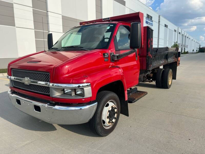 2005 Chevrolet Kodiak C4500 for sale at ELMHURST  CAR CENTER in Elmhurst IL