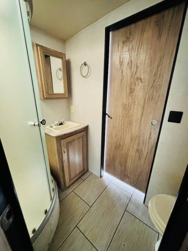 2020 Palomino Solaire 260FKBS