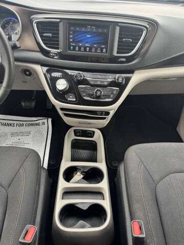 2018 Chrysler Pacifica Touring