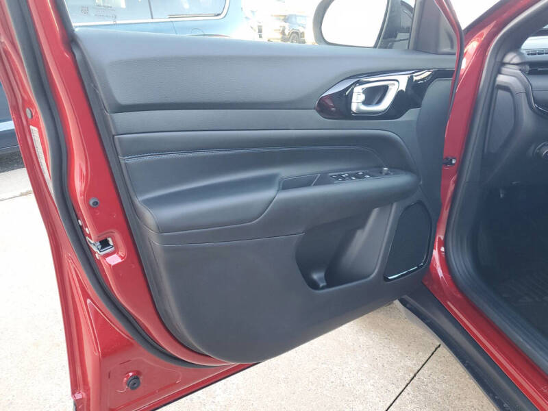 2026 Jeep Compass Limited Altitude