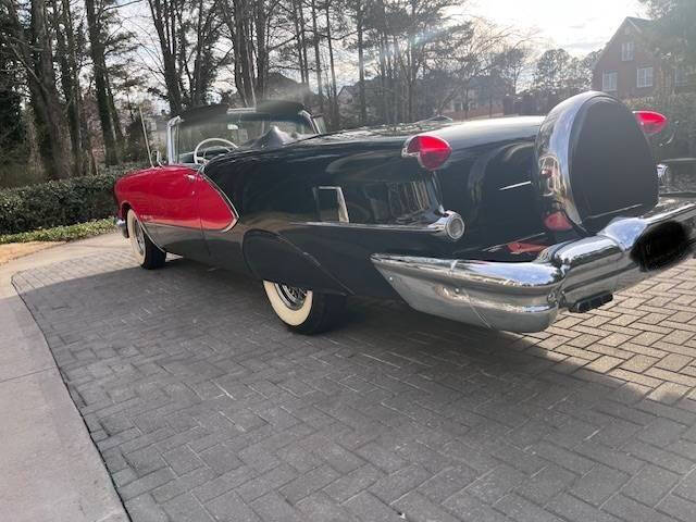 1956 Oldsmobile Starfire