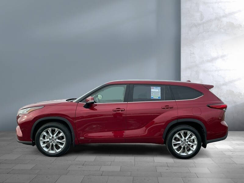2022 Toyota Highlander Hybrid Limited