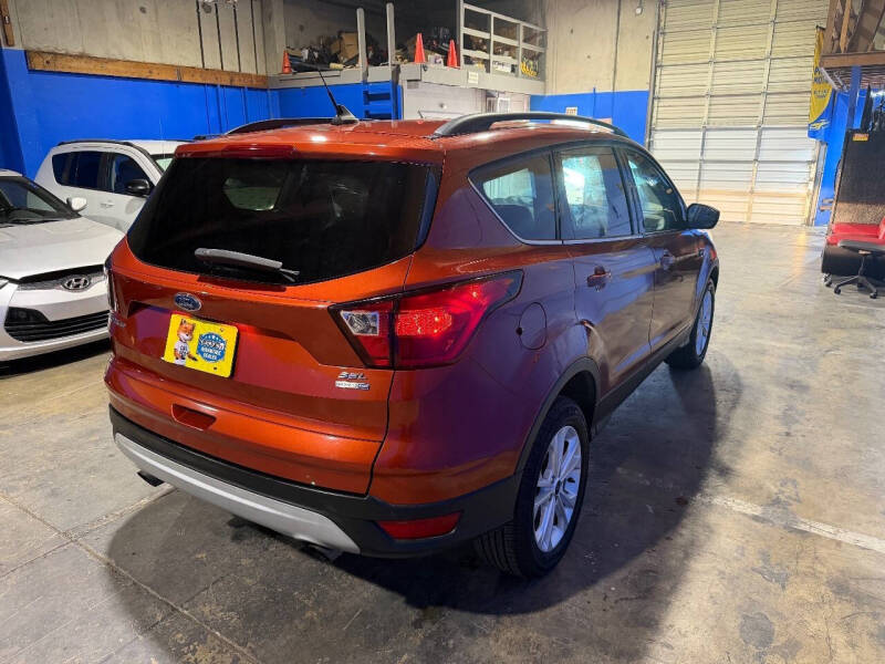 2019 Ford Escape SEL