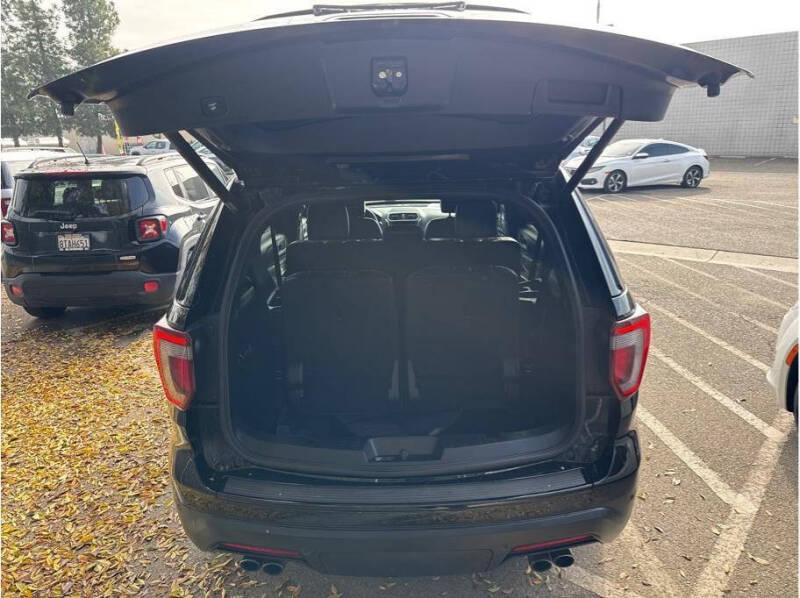 2018 Ford Explorer Sport