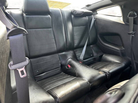 2013 Ford Mustang V6