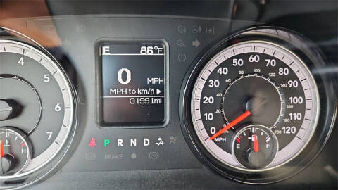 2024 RAM 1500 Classic SLT