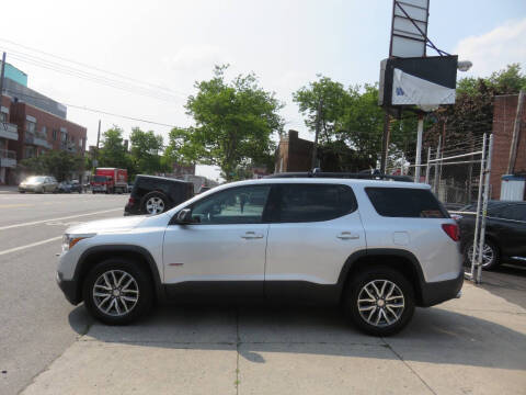 2017 GMC Acadia SLE-2
