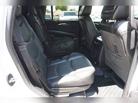 2019 Cadillac Escalade Platinum