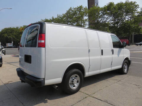 2019 Chevrolet Express 2500
