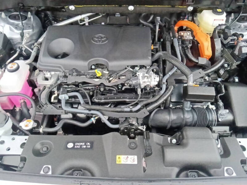 2025 Toyota RAV4 Hybrid LE