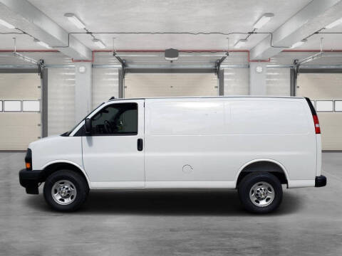 2025 Chevrolet Express 2500