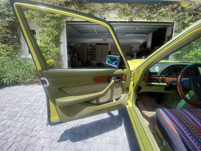 1981 Mercedes-Benz 280-Class 280 E