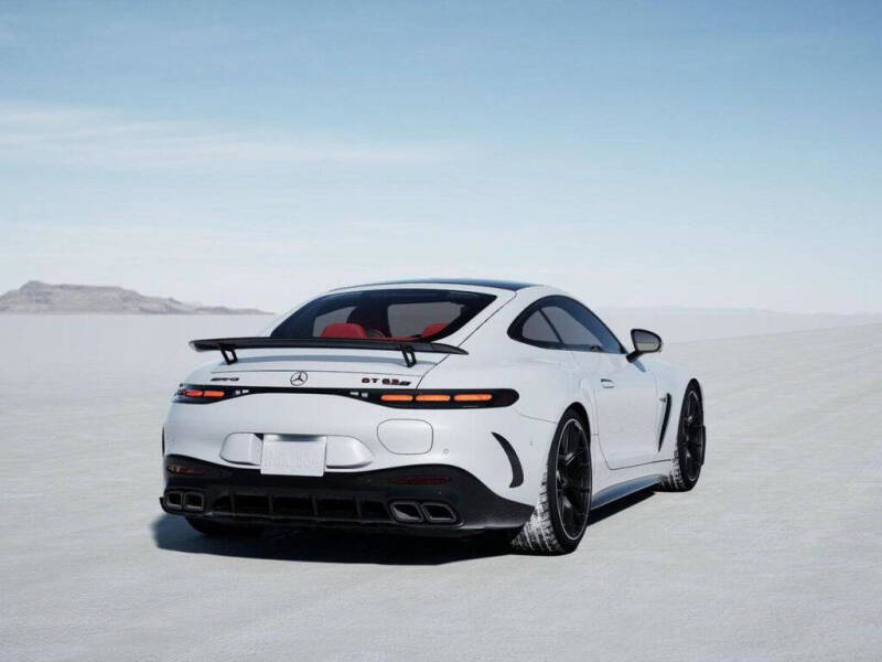 2026 Mercedes-Benz AMG GT 63 S E Performance
