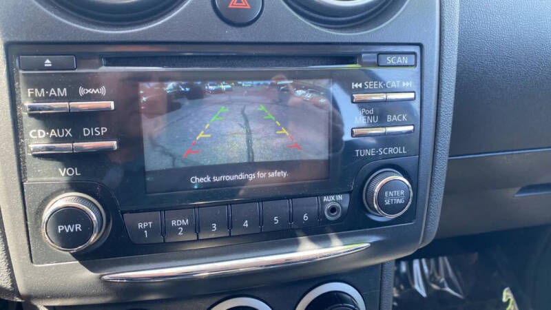 2014 Nissan Rogue Select S