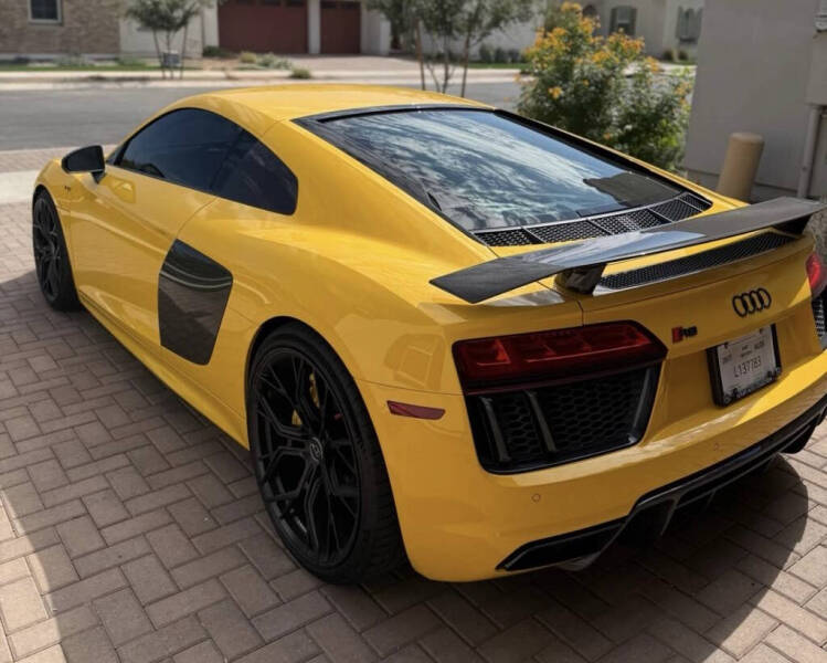 2017 Audi R8 5.2 quattro V10 Plus
