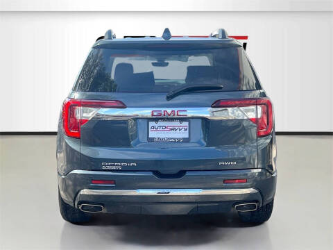 2020 GMC Acadia Denali