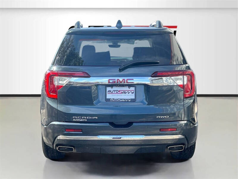 2020 GMC Acadia Denali