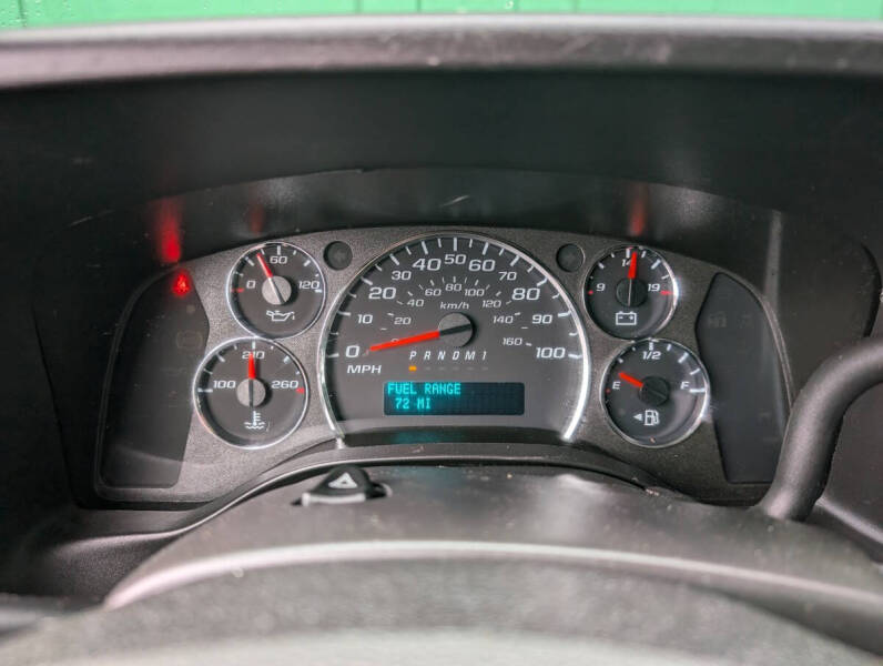 2022 Chevrolet Express 2500