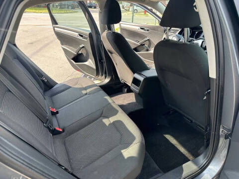 2016 Volkswagen Passat 1.8T S