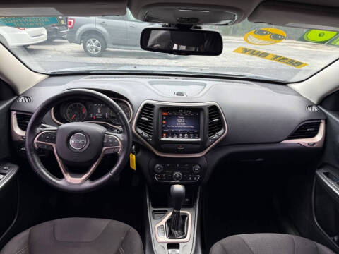 2016 Jeep Cherokee Latitude