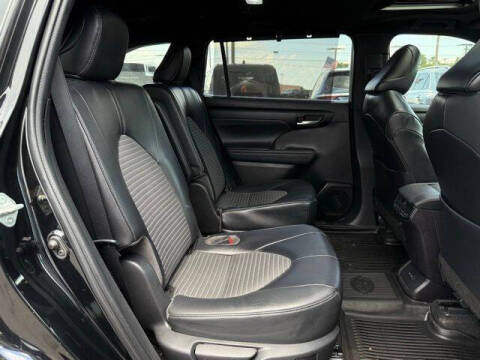 2022 Toyota Highlander XSE