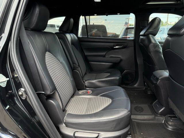 2022 Toyota Highlander XSE