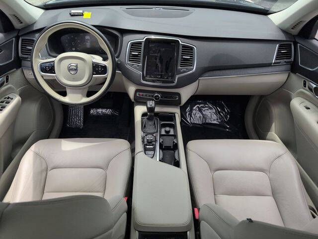 2020 Volvo XC90