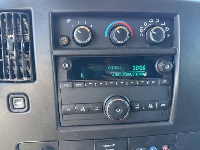 2023 Chevrolet Express 2500