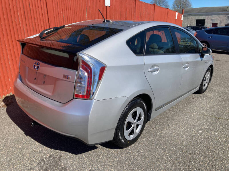 2012 Toyota Prius Two