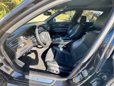 2015 BMW 7 Series 750i