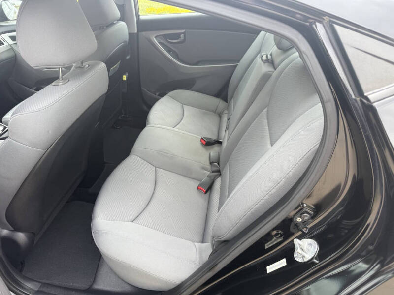 2011 Hyundai Elantra GLS