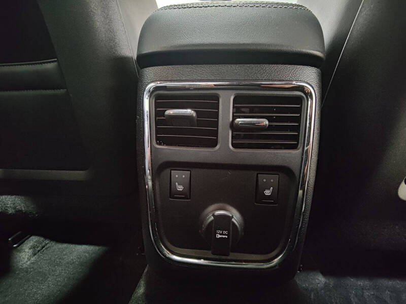 2012 Dodge Charger SRT8