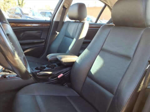 2005 BMW 3 Series 325i