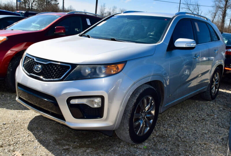 2011 Kia Sorento for sale at PINNACLE ROAD AUTOMOTIVE LLC in Moraine OH