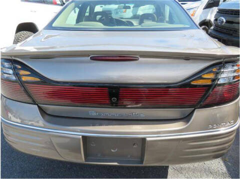2000 Pontiac Bonneville SE