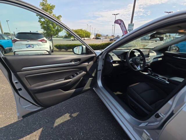 2023 Nissan Altima 2.5 SV