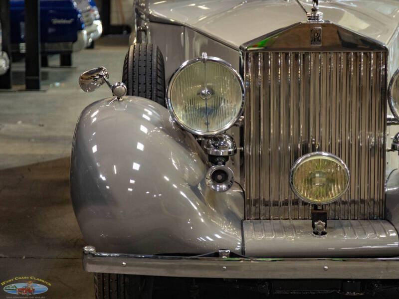 1939 Rolls-Royce Wraith Hearse