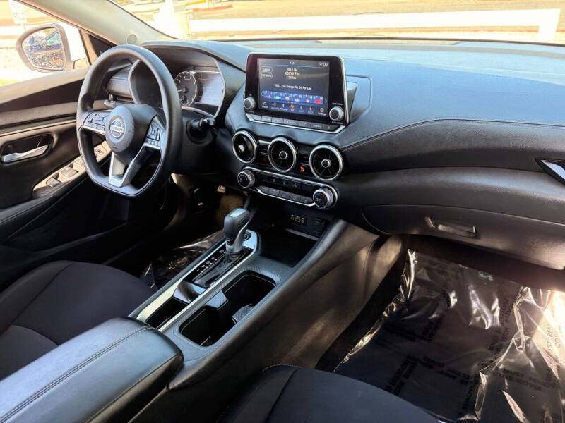 2023 Nissan Sentra SV